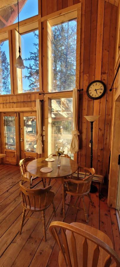 Ocean Views & Sunset Beach Cabin With Soaker Tub & Fire Pit Villa Powell River Exterior photo